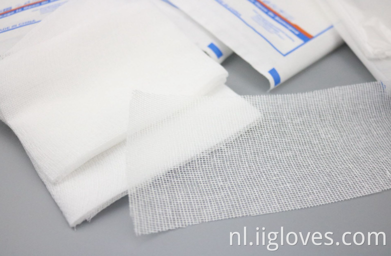 Ziekenhuis levert medisch hemostatisch ademende steriel gaas 10x10 cm niet-steriel gaas